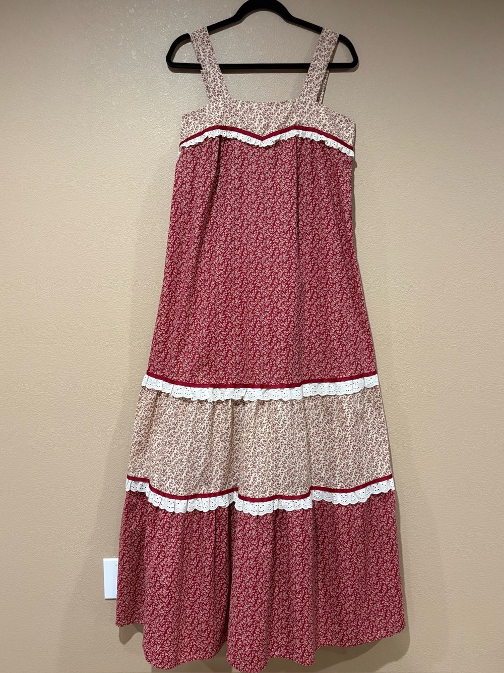 Vintage 70s Nalii Womens Maxi Sundress sz 13 Tiered Prairie Maroon/Cream Calico